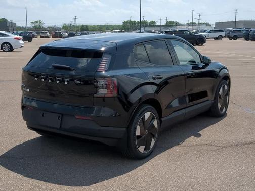 Onyx Black Metallic 2026 Volvo EX30 Ultra Twin Motor Performance, Fully electric
