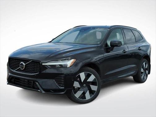 2025 Volvo XC60 Plug-In Hybrid T8 Plus