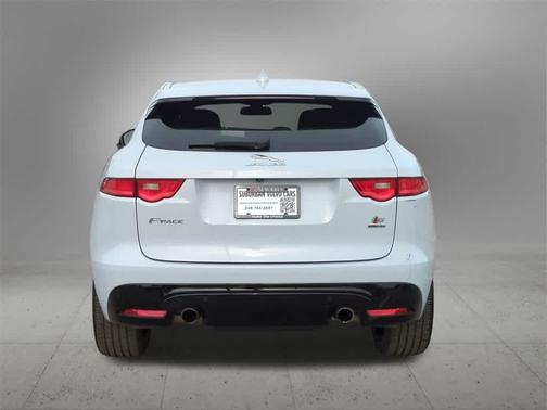 2018 Jaguar F-PACE S