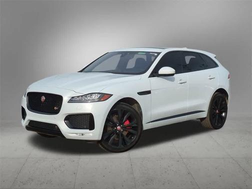 2018 Jaguar F-PACE S