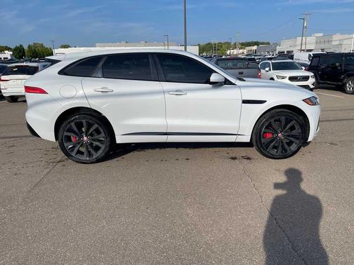 2018 Jaguar F-PACE S