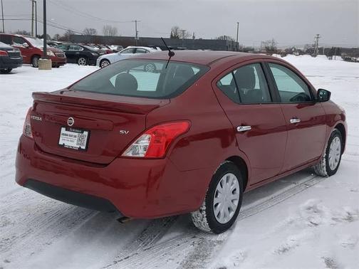 2019 Nissan Versa 1.6 SV