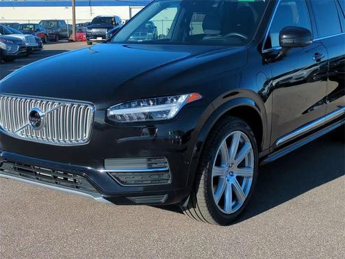 2019 Volvo XC90 Hybrid T8 Inscription