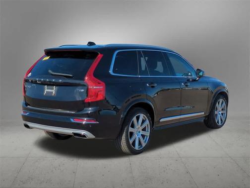2019 Volvo XC90 Hybrid T8 Inscription