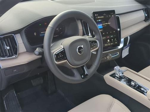 2026 Volvo XC90 Plus, B6 AWD Gas (mild hybrid), Gasoline, Bright, 7 Seats