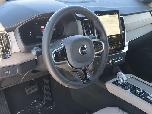 2026 Volvo XC90 Plus, B6 AWD Gas (mild hybrid), Gasoline, Bright, 7 Seats