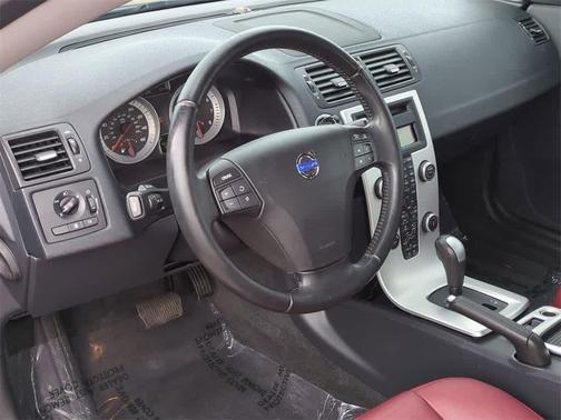 2013 Volvo C70 T5