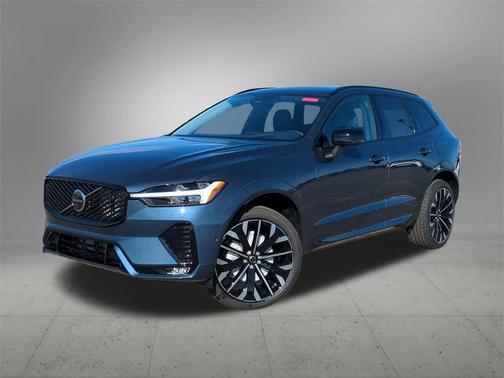 2026 Volvo XC60 B5 Ultra