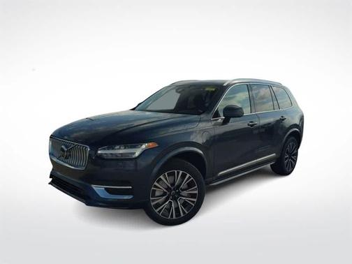 2025 Volvo XC90 Plug-In Hybrid T8 Plus 7-Seater