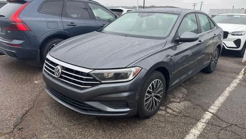Platinum Gray Metallic 2019 Volkswagen Jetta 1.4T SEL