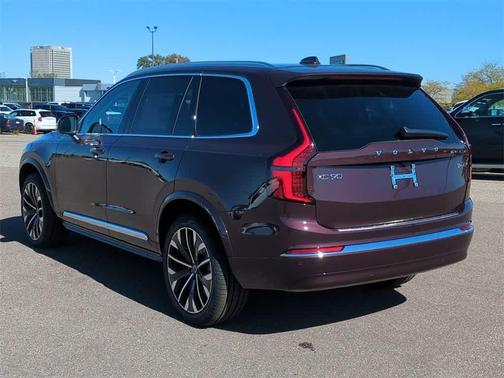 2026 Volvo XC90 B6 Plus 6-Seater