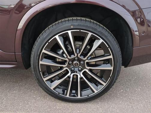 2026 Volvo XC90 B6 Plus 6-Seater