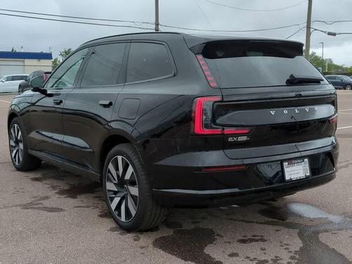 Onyx Black Metallic 2025 Volvo EX90 Ultra, Twin Motor, Fully electric, 7 Seats