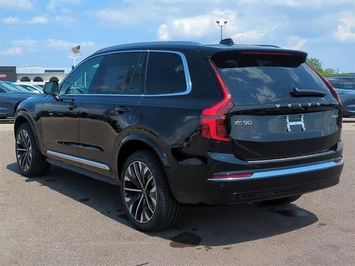 2026 Volvo XC90 Plus, B6 AWD Gas (mild hybrid), Gasoline, Bright, 7 Seats