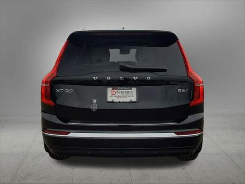 2025 Volvo XC90 B6 Plus 7-Seater