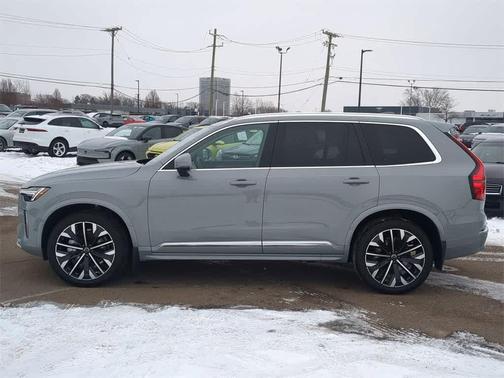 2026 Volvo XC90 Plus, B6 AWD Gas (mild hybrid), Gasoline, Bright, 7 Seats