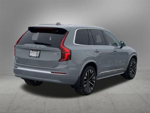 2026 Volvo XC90 Plus, B6 AWD Gas (mild hybrid), Gasoline, Bright, 7 Seats