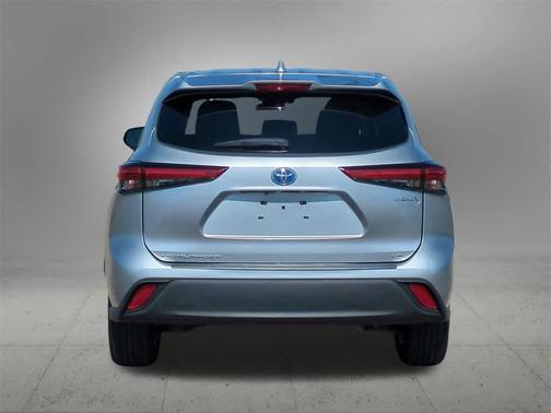 2021 Toyota Highlander Hybrid LE