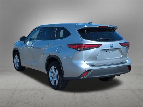2021 Toyota Highlander Hybrid LE