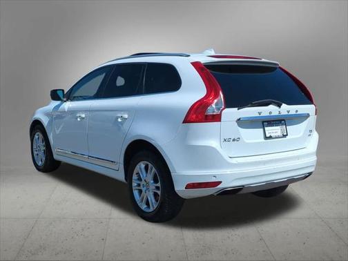2016 Volvo XC60 T5 Premier