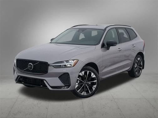 2026 Volvo XC60 B5 Plus