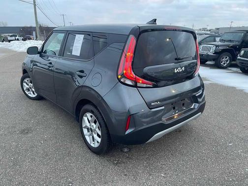2023 Kia Soul LX