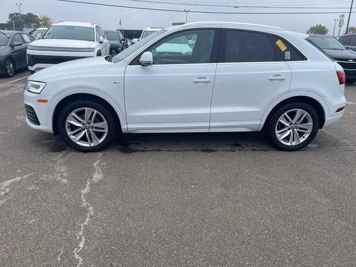 2018 Audi Q3 2.0T Premium Plus