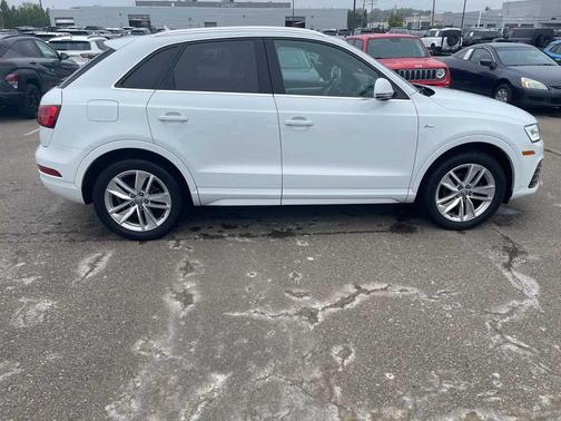 2018 Audi Q3 2.0T Premium Plus