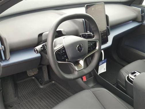 2025 Volvo EX30 Plus Twin Motor Performance, Fully electric