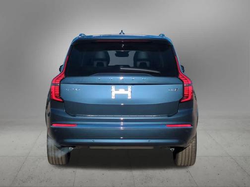 Denim Blue Metallic 2026 Volvo XC90 Plus, B6 AWD Gas (mild hybrid), Gasoline, Bright, 7 Seats