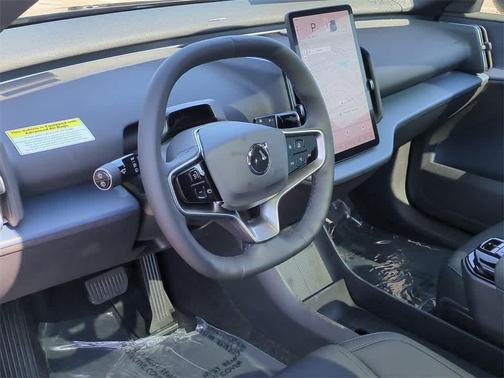 2025 Volvo EX30 Twin Motor Plus