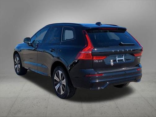 2025 Volvo XC60 Plug-In Hybrid Plus