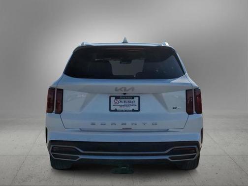 Photo 5 of 30 of 2022 Kia Sorento Hybrid EX
