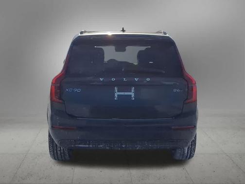 Denim Blue Metallic 2026 Volvo XC90 Ultra Dark Theme, B6 AWD Gas (mild hybrid), Gasoline, 7 Seats