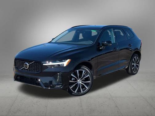 Onyx Black Metallic 2024 Volvo XC60 B5 Plus Dark Theme
