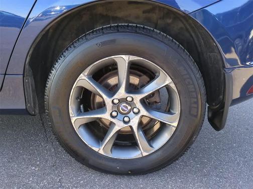 2015 Volvo XC60 T6 Platinum