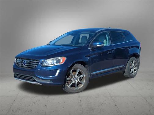 2015 Volvo XC60 T6 Platinum