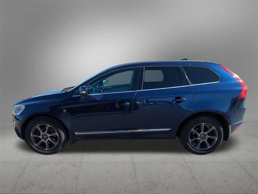 2015 Volvo XC60 T6 Platinum