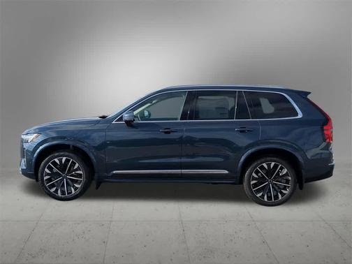 2026 Volvo XC90 B5 Plus 7-Seater