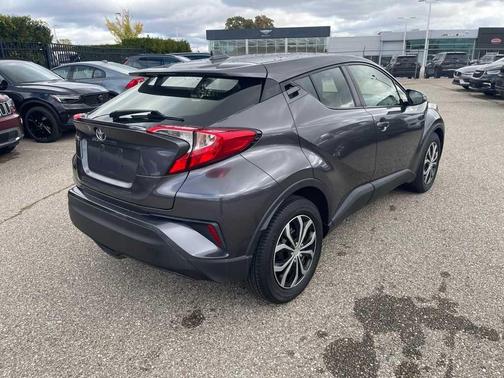 2019 Toyota C-HR LE