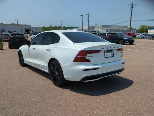 2024 Volvo S60 B5 Plus Black Edition