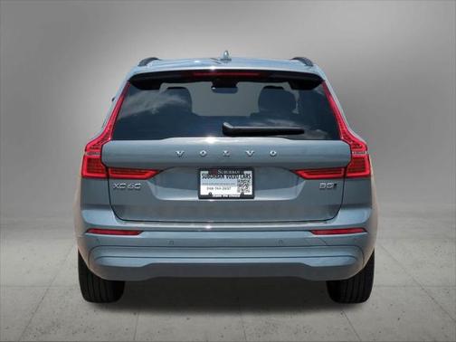 2023 Volvo XC60 B5 Core