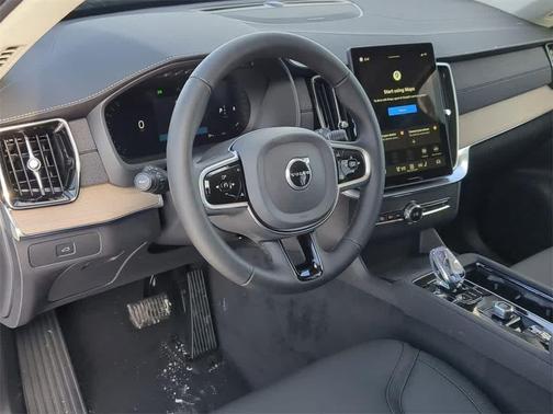 2026 Volvo XC90 Plus, B6 AWD Gas (mild hybrid), Gasoline, Bright, 7 Seats