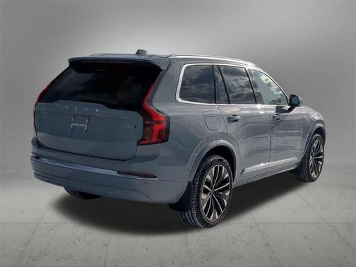 2026 Volvo XC90 Plus, B6 AWD Gas (mild hybrid), Gasoline, Bright, 7 Seats