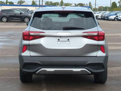 2022 Kia Seltos LX