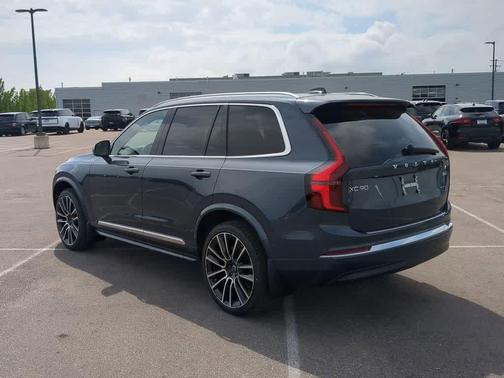 Denim Blue Metallic 2026 Volvo XC90 Plus, B6 AWD Gas (mild hybrid), Gasoline, Bright, 6 Seats