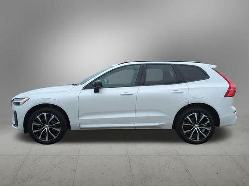 White 2024 Volvo XC60 B5 Plus Dark Theme