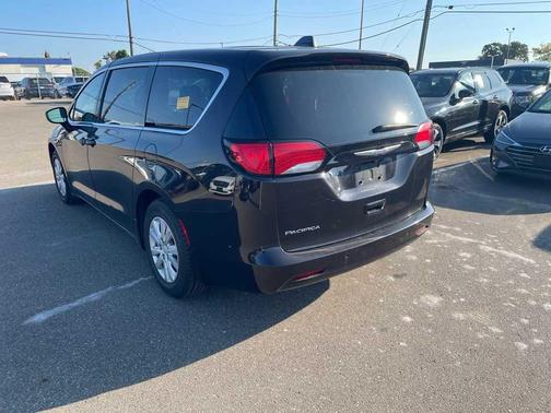 2018 Chrysler Pacifica L