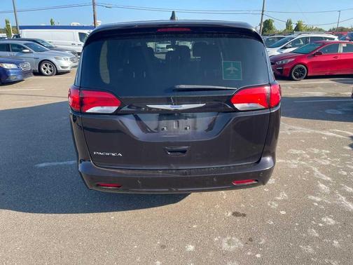 2018 Chrysler Pacifica L