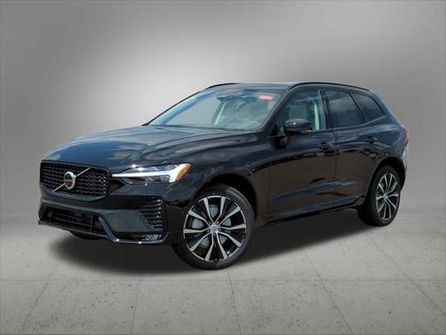 2025 Volvo XC60 B5 Plus